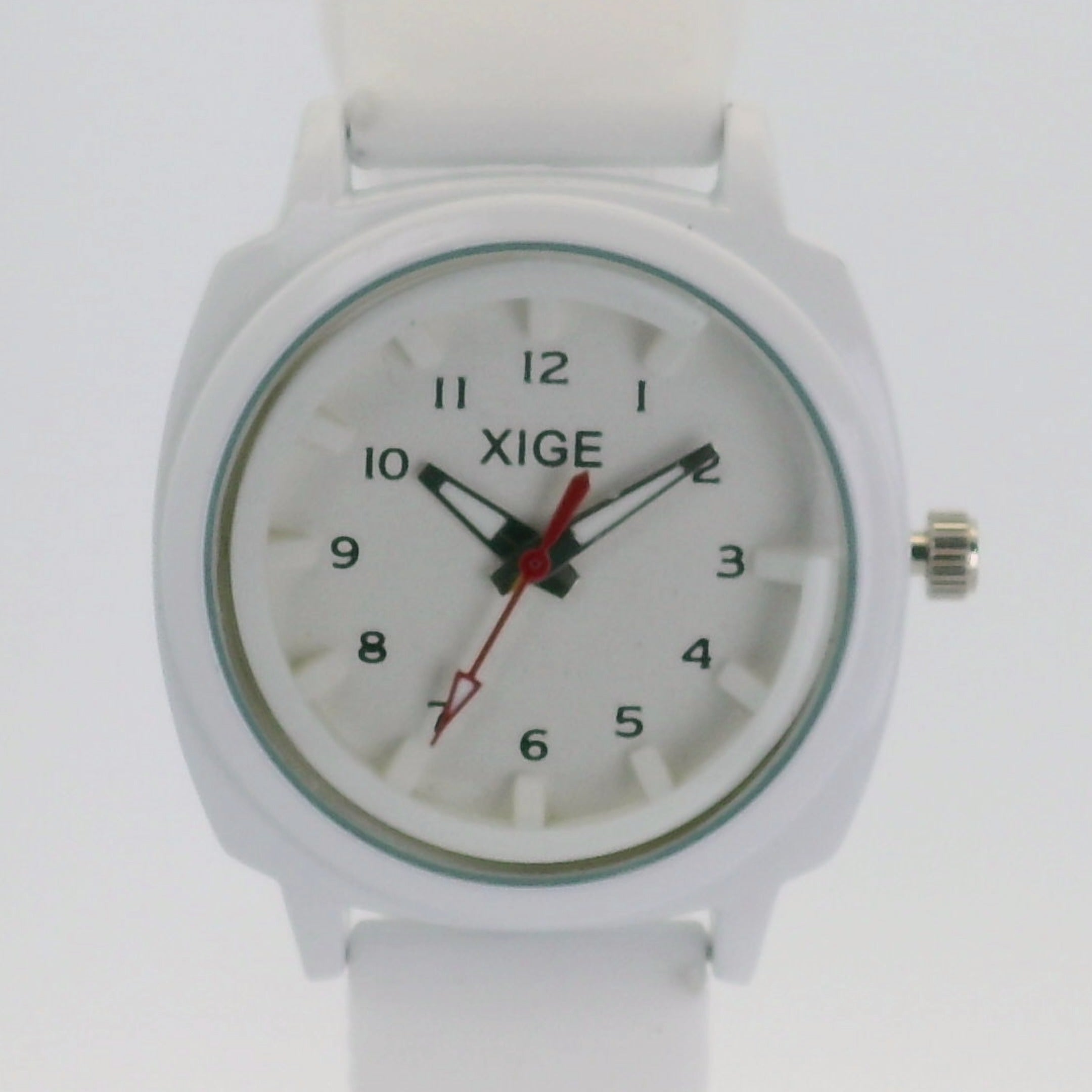 Xige Kids’ Analogue Watch – The Perfect First Watch  - Water-Resistant