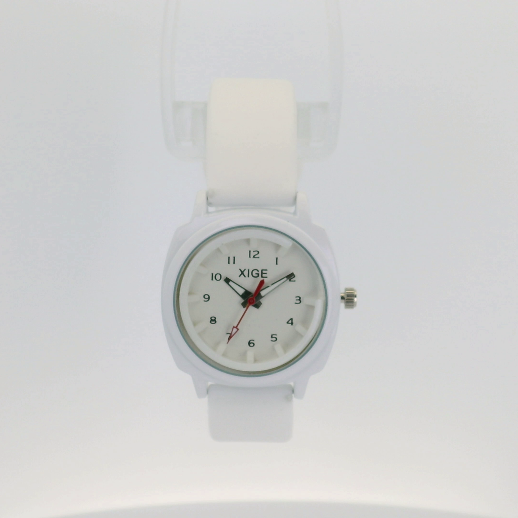 Xige Kids’ Analogue Watch – The Perfect First Watch  - Water-Resistant
