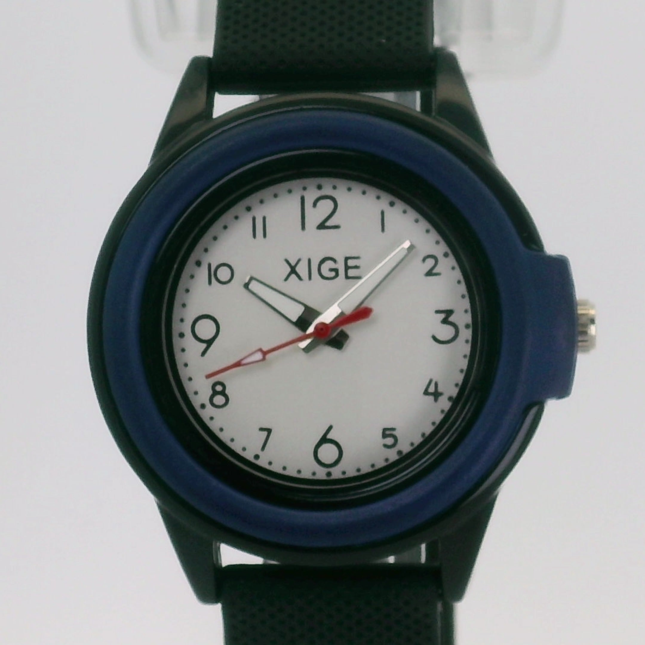 Xige Kids’ Analogue Watch – The Perfect First Watch  - Water-Resistant