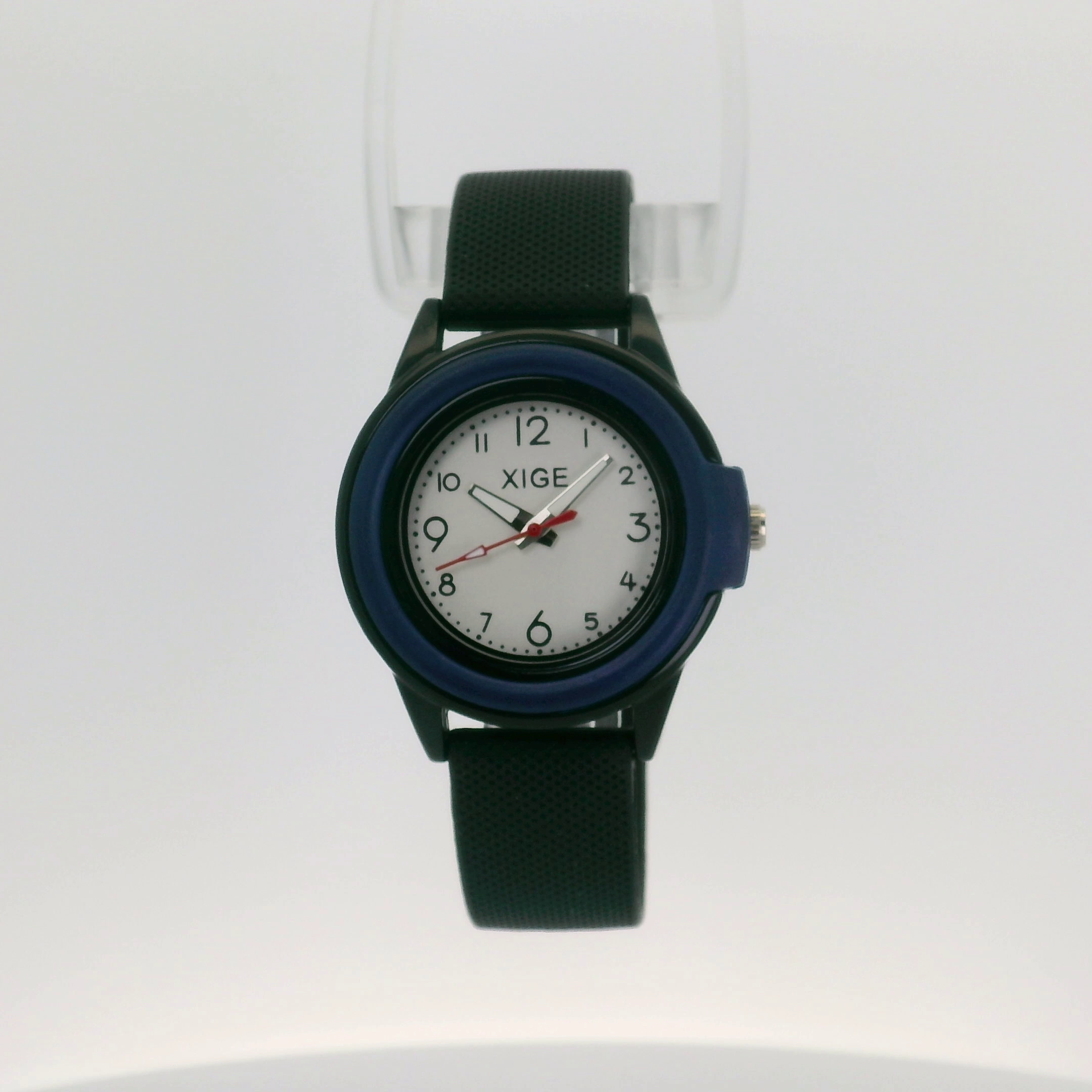 Xige Kids’ Analogue Watch – The Perfect First Watch  - Water-Resistant