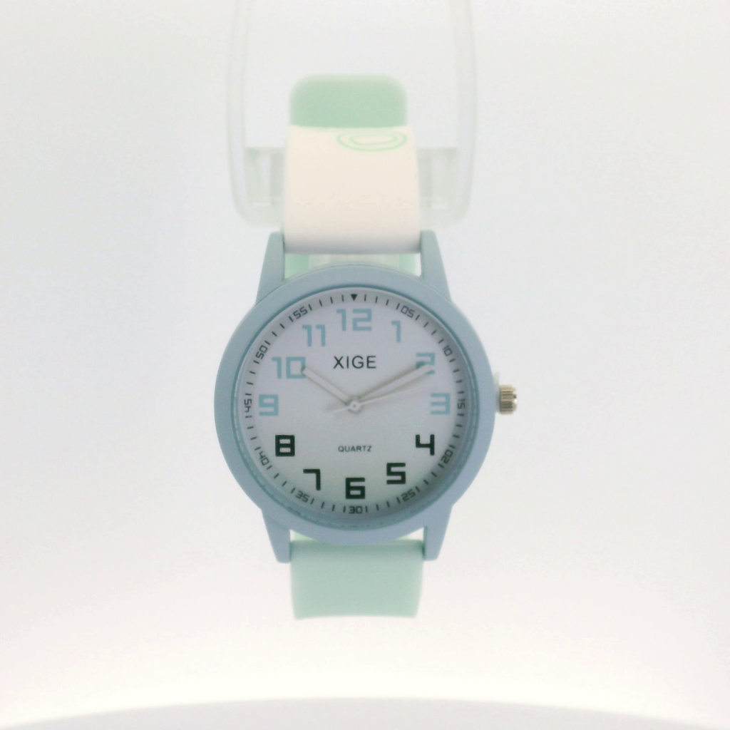 Xige Kids’ Analogue Watch – The Perfect First Watch  - Water-Resistant