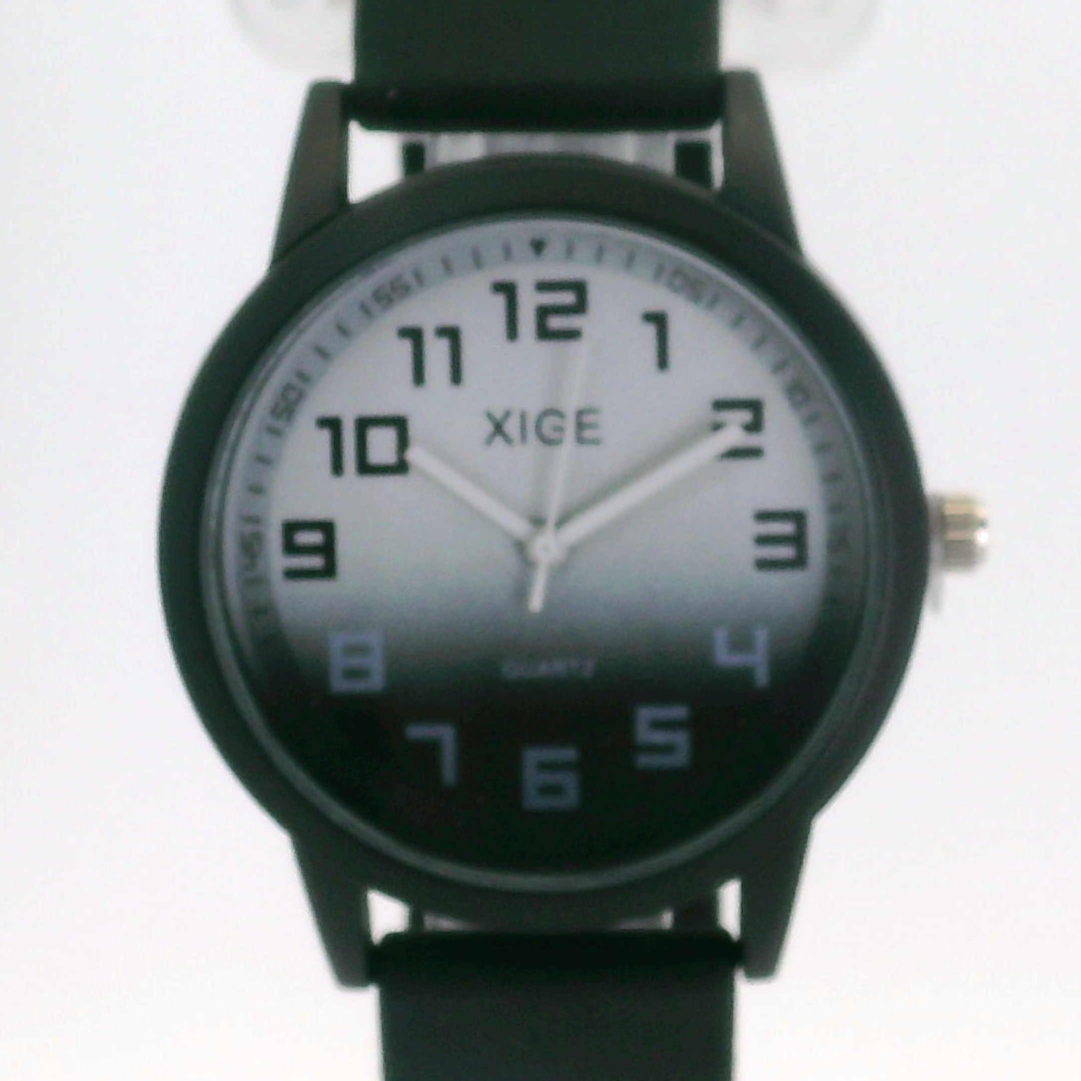 Xige Kids’ Analogue Watch – The Perfect First Watch  - Water-Resistant
