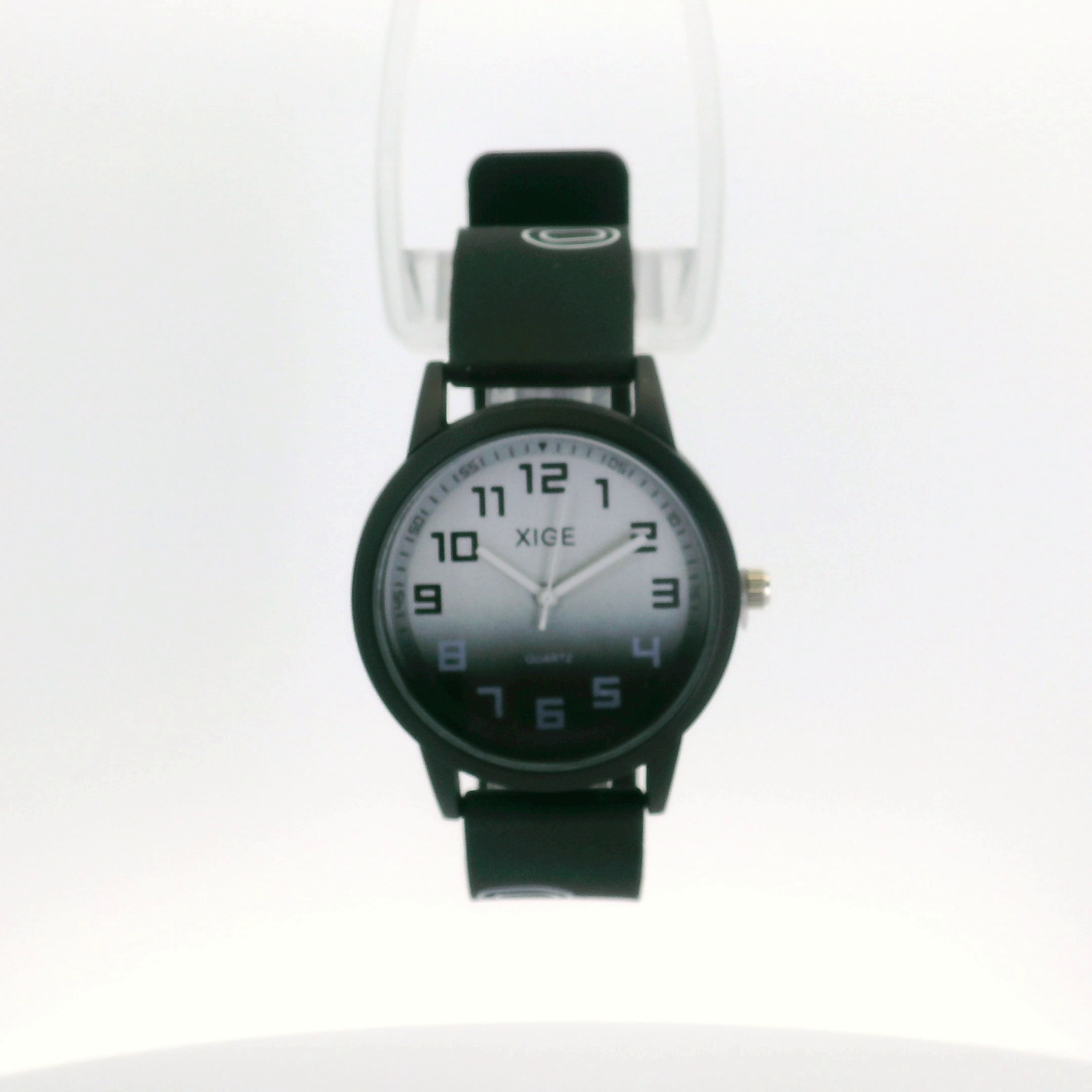 Xige Kids’ Analogue Watch – The Perfect First Watch  - Water-Resistant