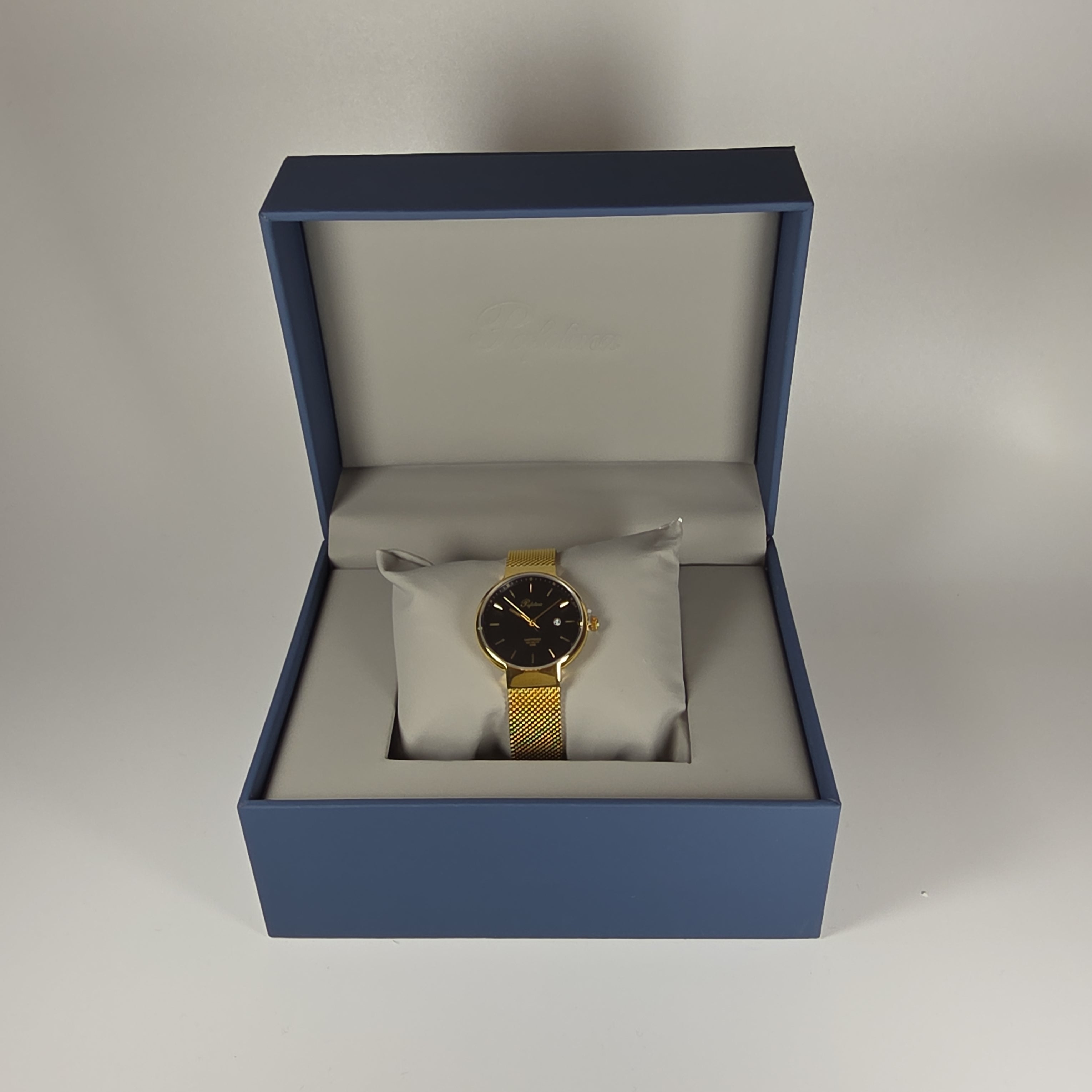 Pafolina Watch Minimalist – Scratch-resistant Sapphire Crystal Black & Gold-Tone Mesh Edition 30mm