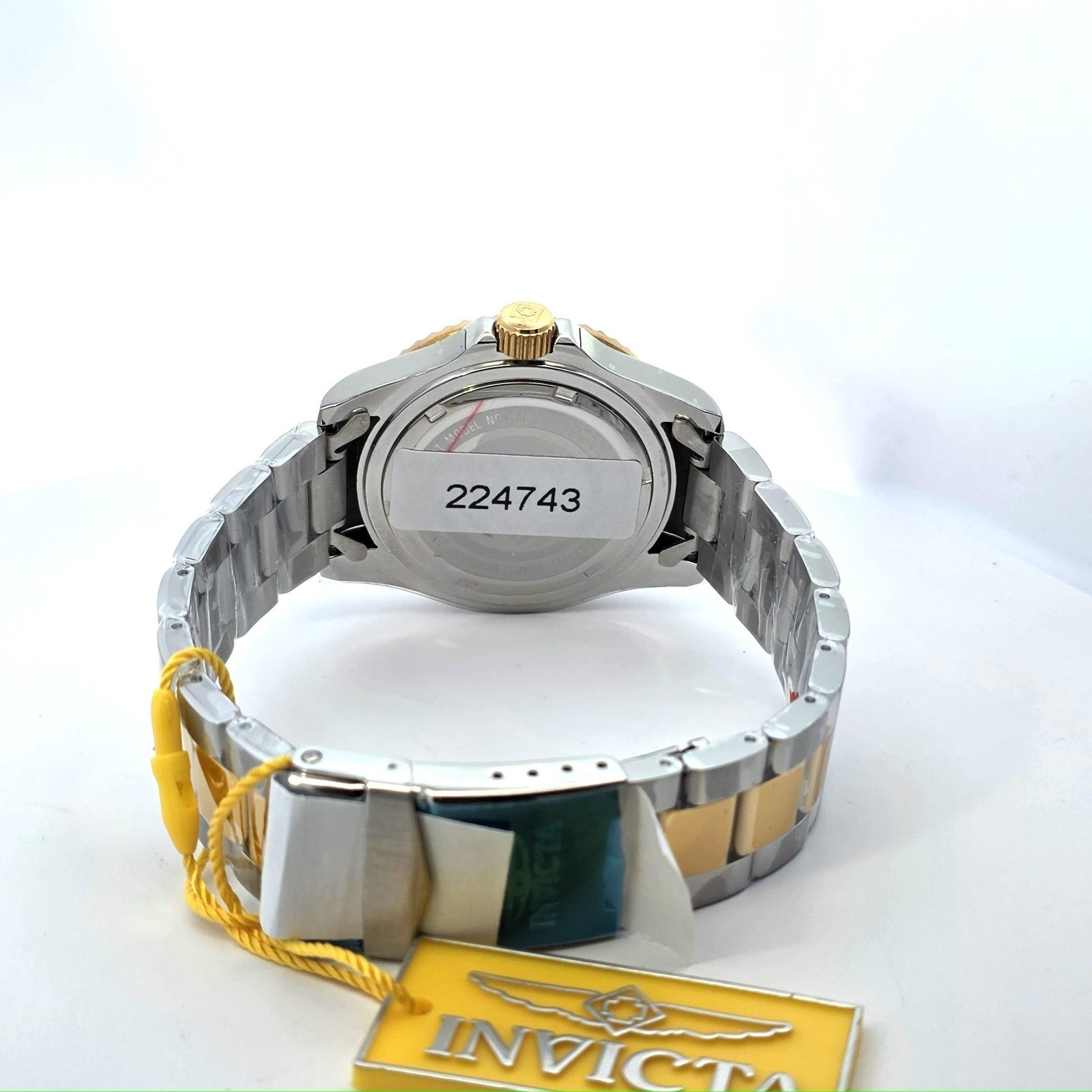 Watch Invicta Pro Diver for Men - 40mm - Steel, Gold - 200 mts Water Resistance